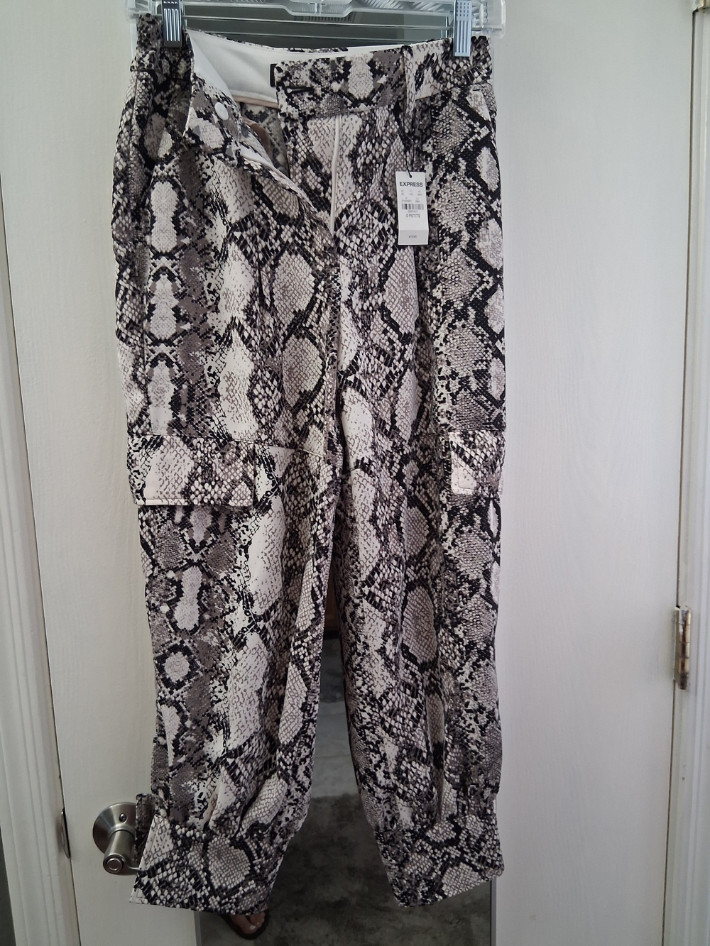NWT- Express- Snake Print Ankle Fit Pants - Black & Cream